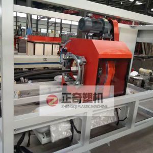 PE管材生產(chǎn)線無(wú)線切割機(jī)